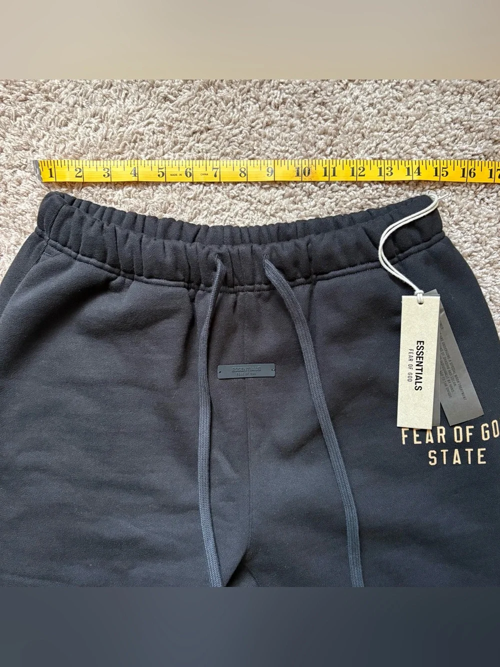 NWT Fear of God Essentials Heavy Fleece Sweatpant Black Small Oversized FW24 - Picture 10 of 11